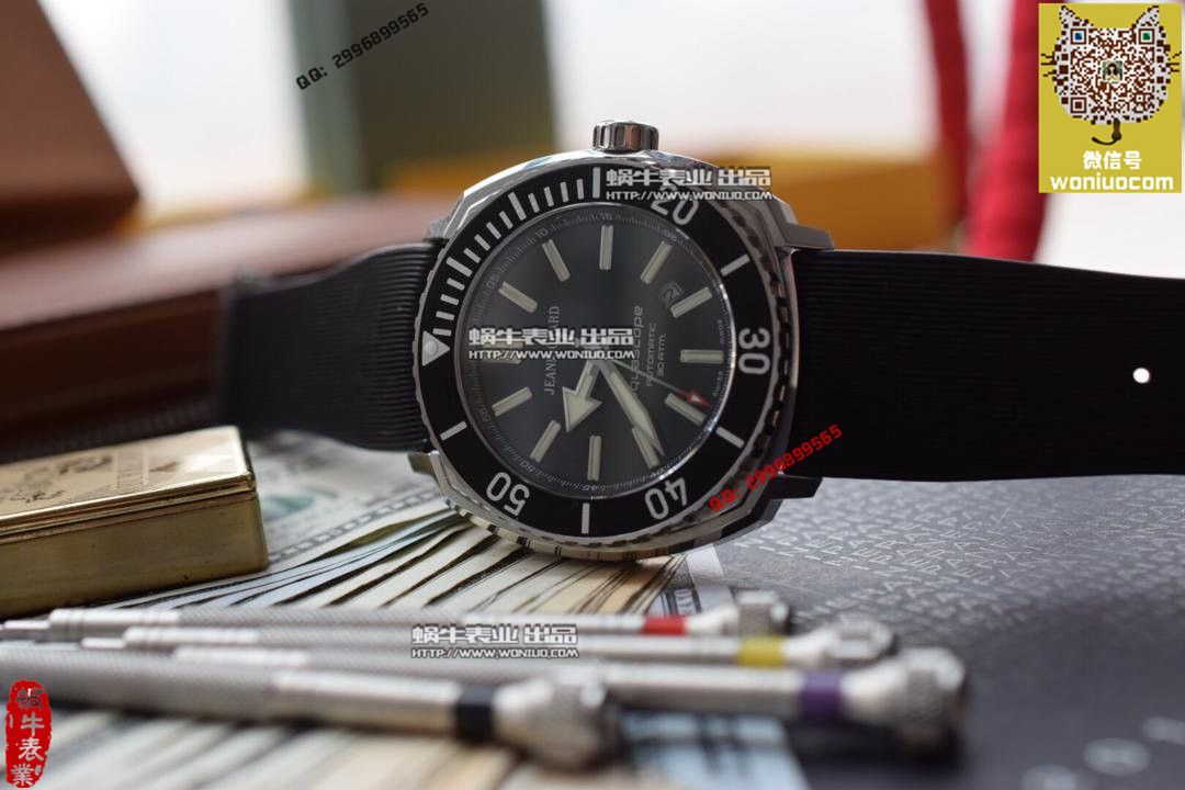 【实拍图鉴赏】1:1 top  Replica Watches 之尚维沙 Aquascope系列 60400-11D705-FK4A / JC03