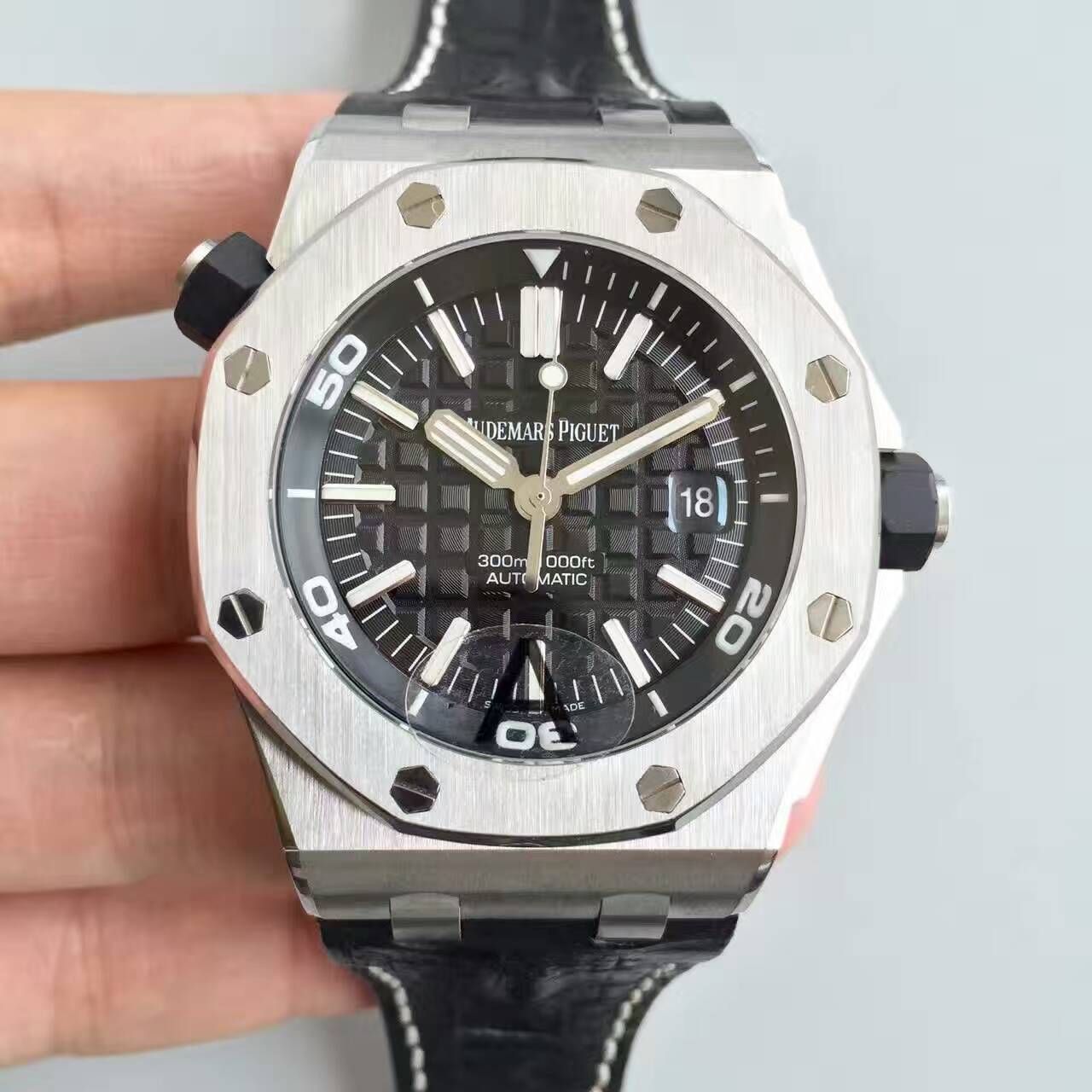 【JF Factory  Perfect  Knockoff  Watches 】APAudemars Piguet  Royal Oak Offshore 系列15710ST.OO.A002CA.01 wrist watches 《钢带款》 / AP031C