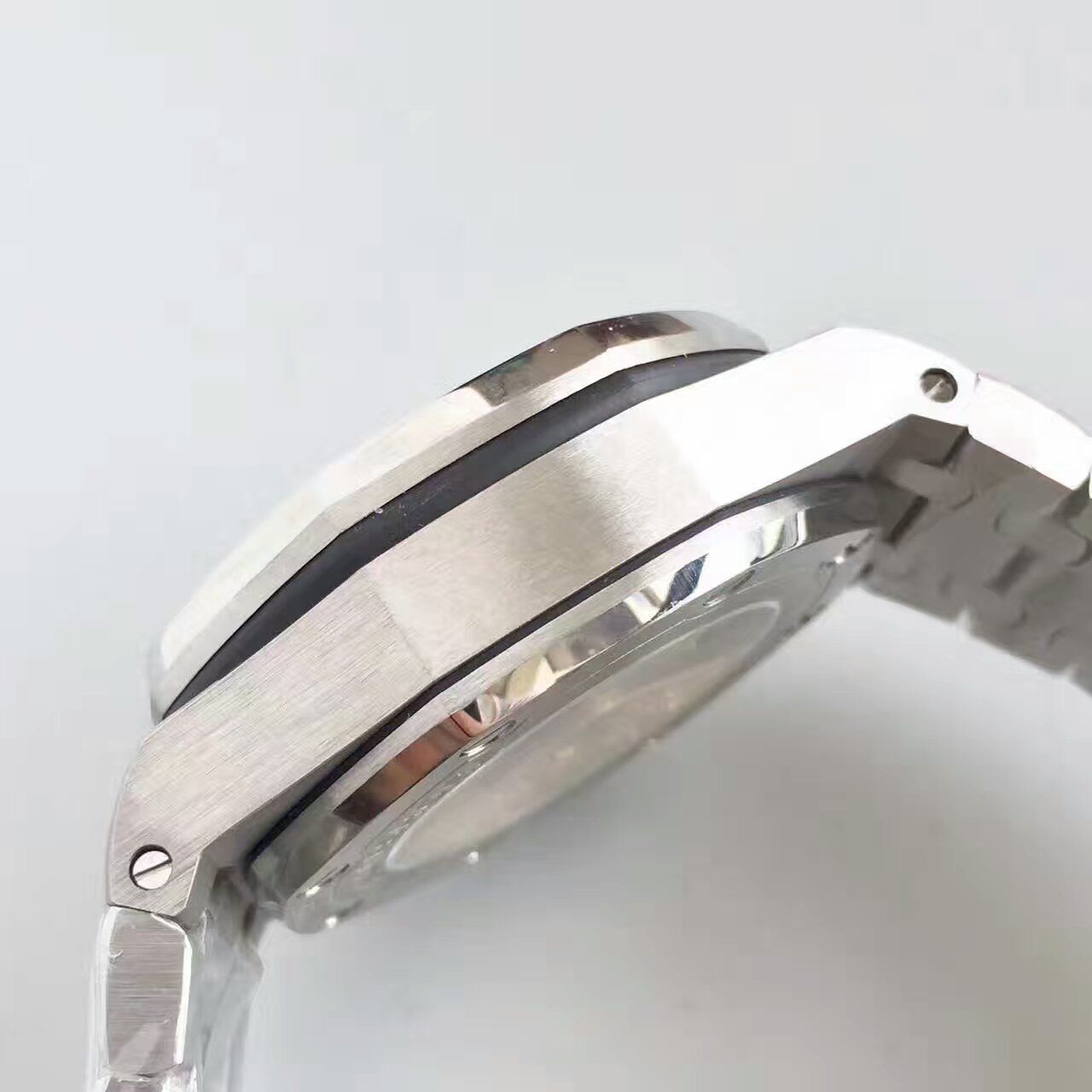 【JF Factory  High quality  Knockoff 】Audemars Piguet  Royal Oak Offshore 系列26470ST.OO.A027CA.01机械 wrist watches 《钢带》 / AP001.1