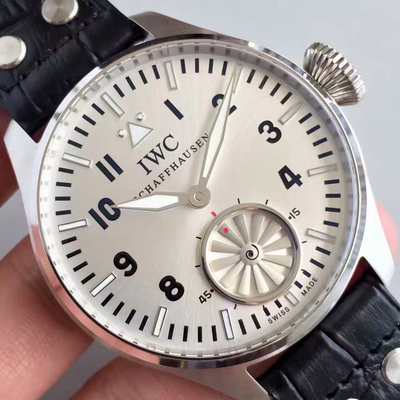 【KW Factory 1:1 Replica Watches 】 IWC 飞行员IW500301（俗称涡轮大飞） 最新终极升级版 / WG109 