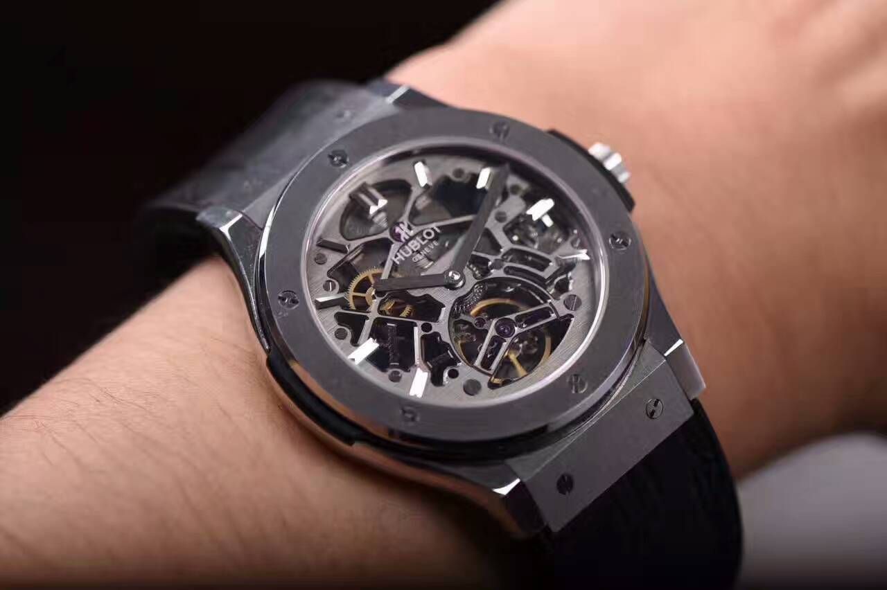 【TF top  Replica Watches 】  Hublot 经典融合系列505.TX.0170.LR wrist watches  / YB026