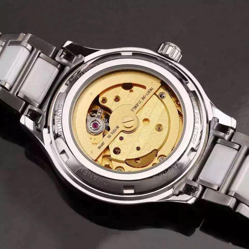  Chanel  J12系列  镶钻精钢表盘  日本进口全自动机械 Movement   TOP 女士 wrist watches  白色款 / XNR014B 