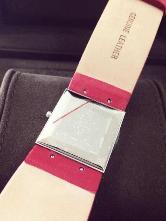 Chanel  PREMIERE系列 最新款  watchcase 镶钻 瑞士石英 女士 Watches  / XNR013 