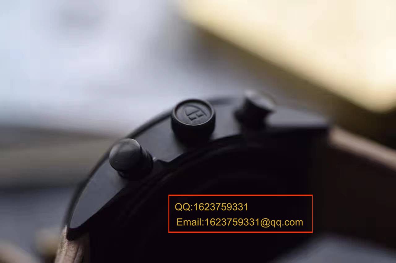 【ZF Factory  Perfect  Knockoff  Watches 】Tudor 《杜卡迪大魔鬼》FASTRIDER BLACK SHIELD系列42000CN皮带 wrist watches  / DTBC005