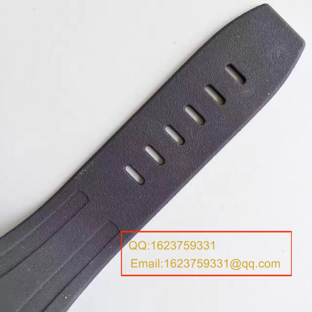 【JF Factory  Perfect  Copy  Watches 】APAudemars Piguet  Royal Oak Offshore 15703系列马会女皇杯特别版 wrist watches 《橡胶 watchband  款》 / AP094