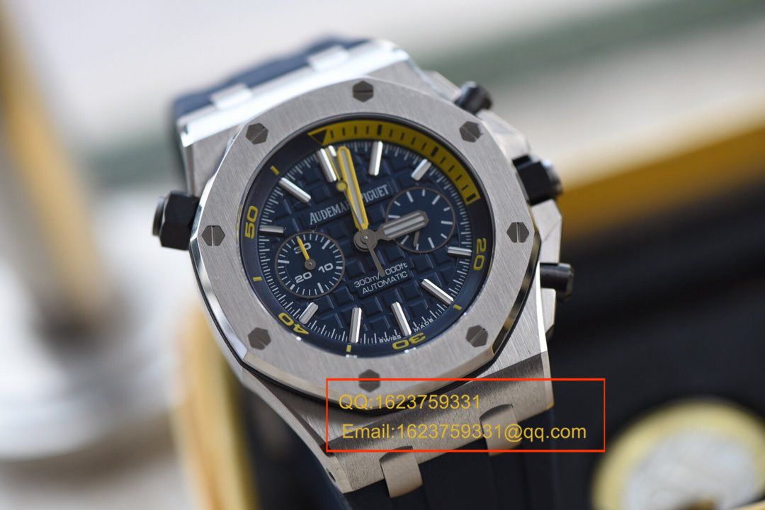 【JF Factory 1:1 Replica  High quality  Replica Watches 】Audemars Piguet  Royal Oak Offshore 系列26703ST.OO.A027CA.01《Audemars Piguet 蓝莓》 wrist watches  / APCB029