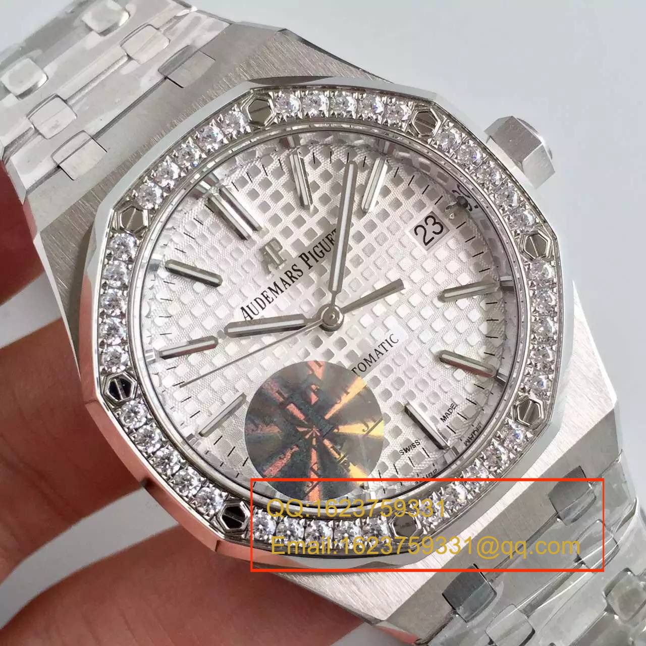 【JF Factory  Perfect  High quality  Copy  Watches 】Audemars Piguet 皇家橡树系列15451ST.ZZ.D011CR.01男女中性 wrist watches  / AP115