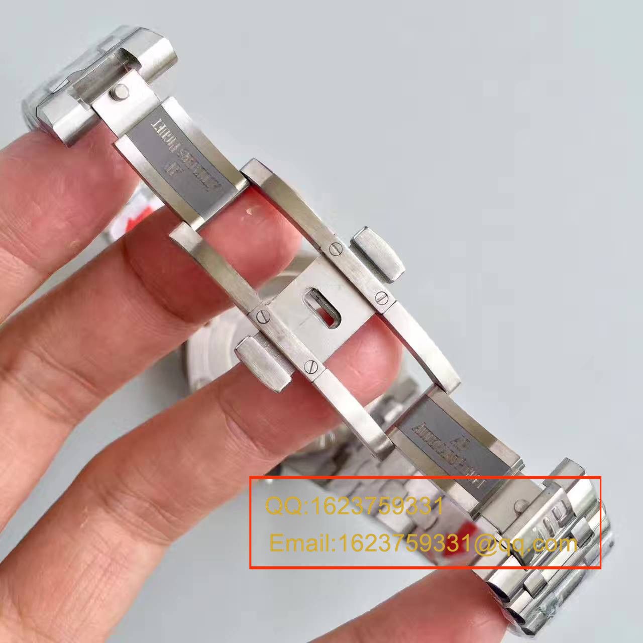 【JF Factory 1:1 Replica Watches 】Audemars Piguet  Royal Oak Offshore 系列15710ST.OO.A002CA.02 wrist watches 《钢带款》 / AP057B