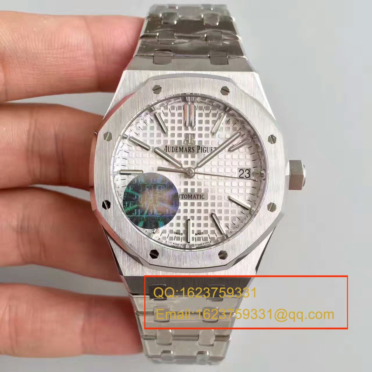【JF Factory  Replica  Copy  Watches 】Audemars Piguet 皇家橡树系列15450OR.OO.1256OR.01 wrist watches  / AP018