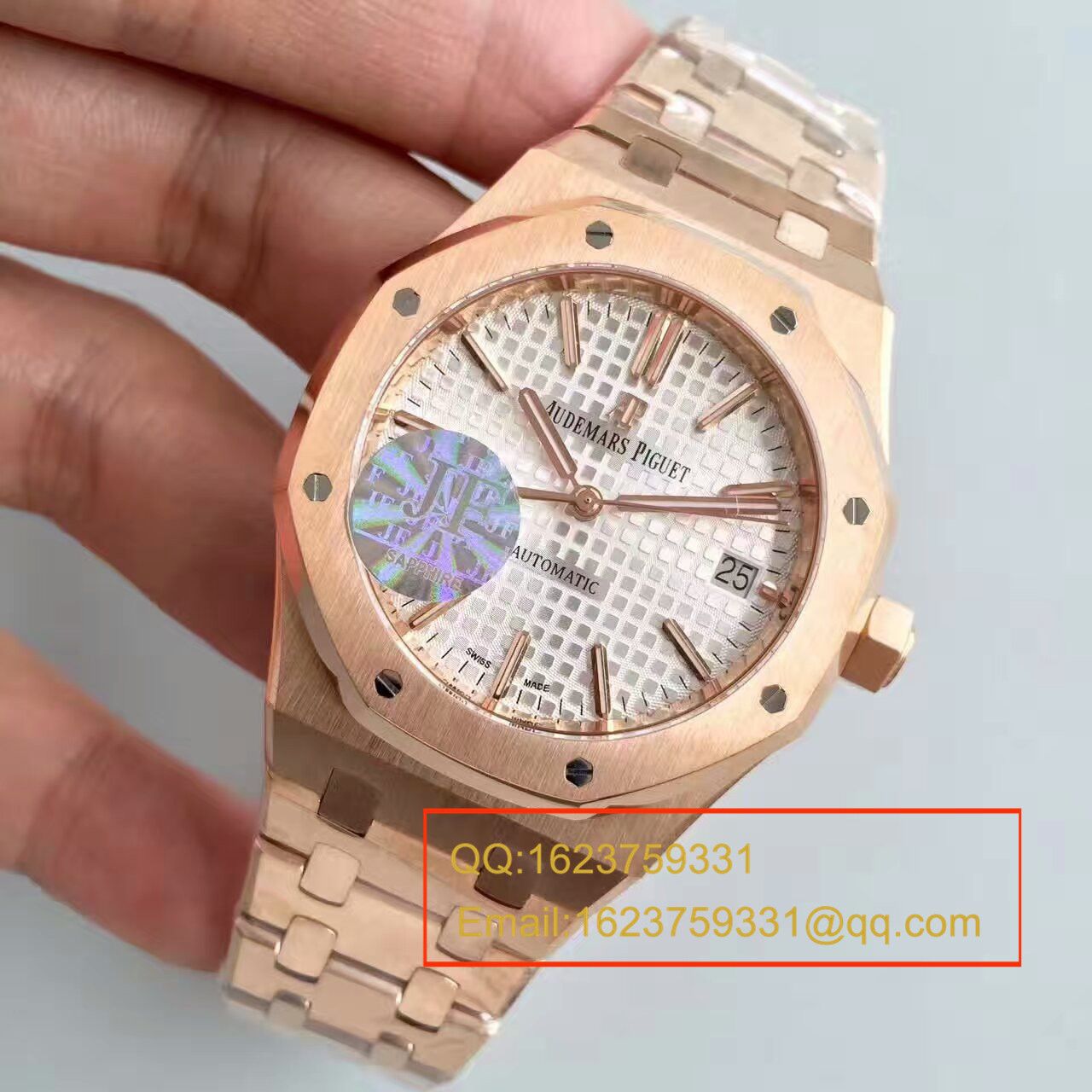 【JF Factory  Replica  Copy  Watches 】Audemars Piguet 皇家橡树系列15450OR.OO.1256OR.01 wrist watches  / AP018