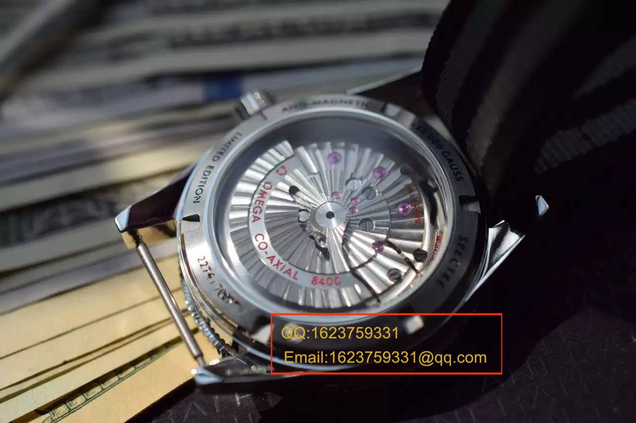 【KW Factory  High quality  Copy  Watches 】OMEGA Seamaster 系列占士邦007特别版之幽灵党 233.32.41.21.01.001 男士机械 wrist watches  / MAG010