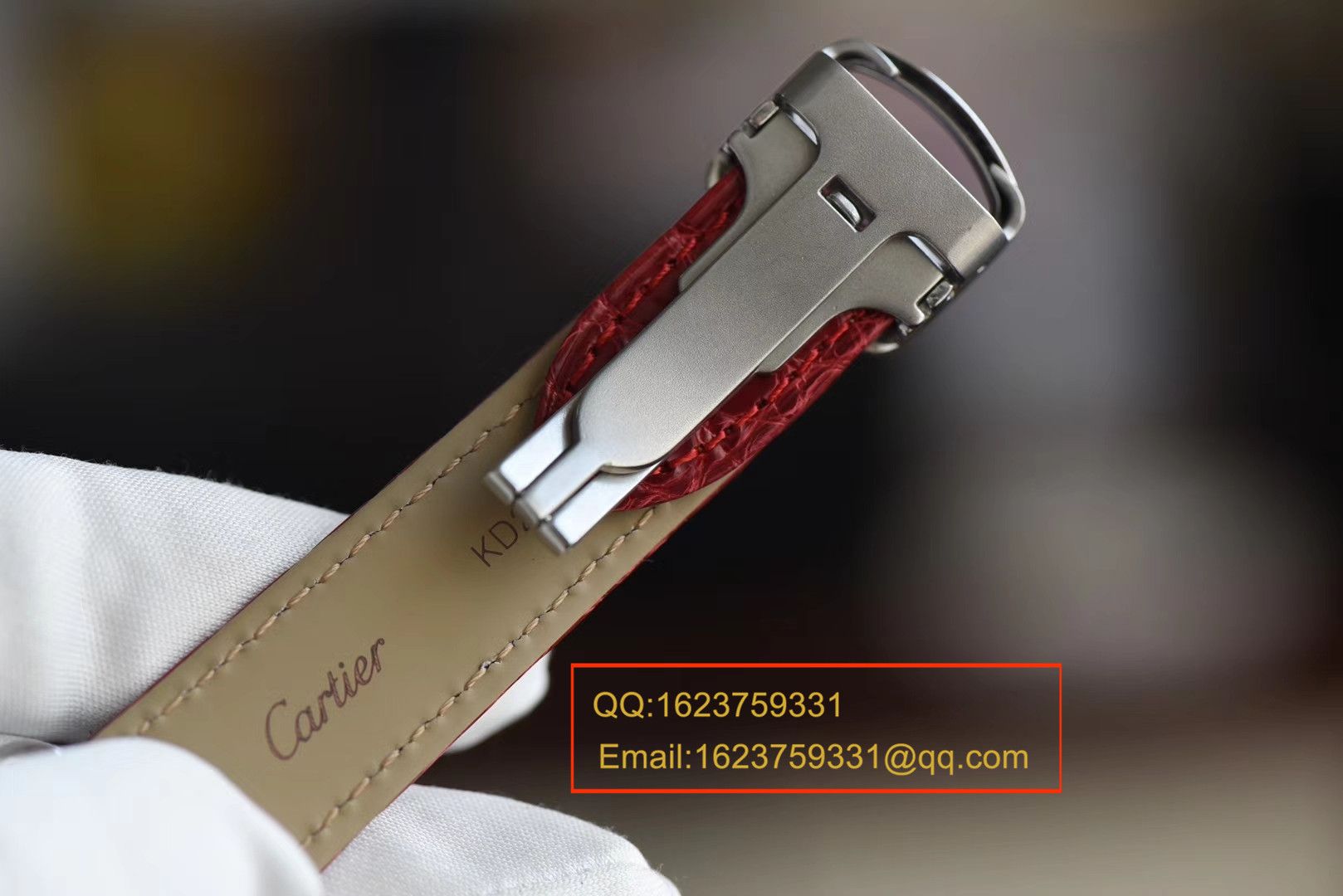 K11 Factory 出品！ top 完美 Replica 的 Cartier  TANK 坦克系列镶钻小号24×31版本 / KAD086