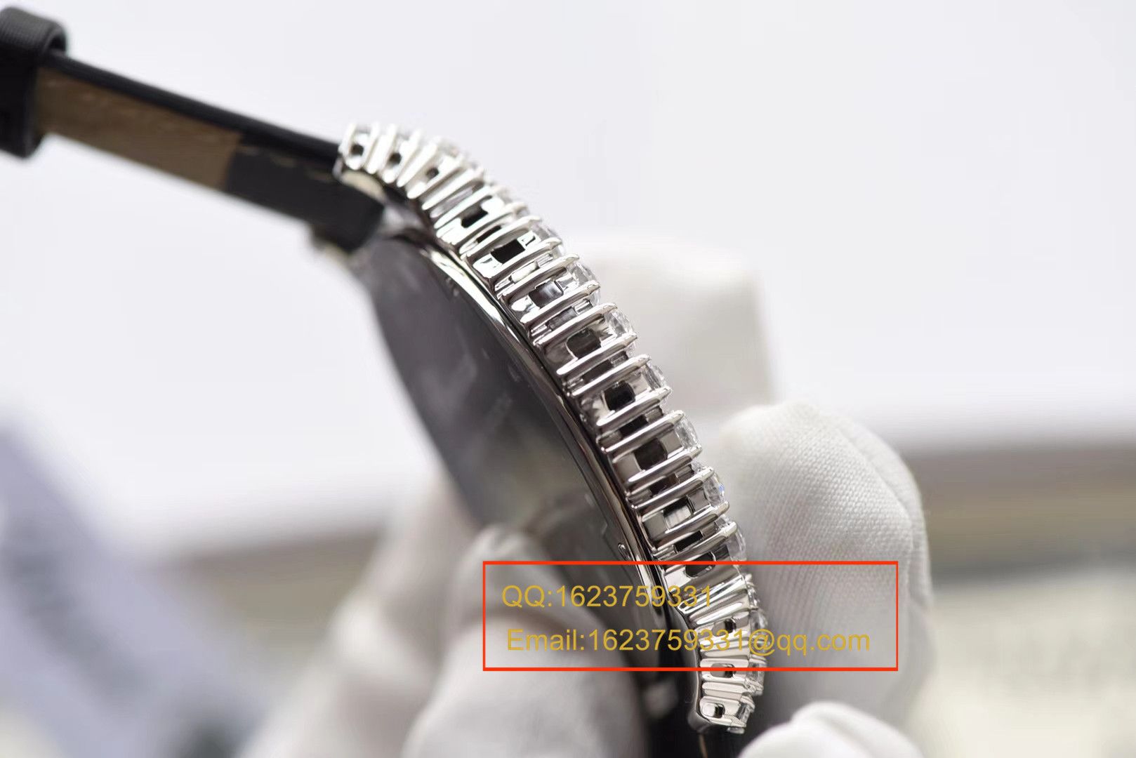 Chopard top  Chopard 鸟巢女士 wrist watches - 奢华手工镶石～ Perfect  Replica 品质气质鹅蛋表型 / XBAH014
