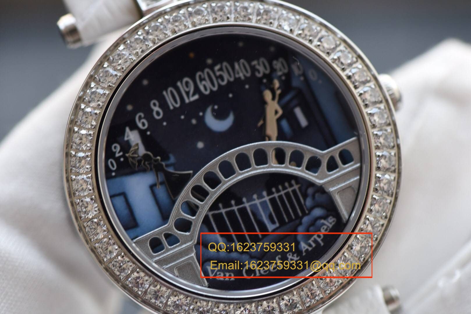 Van Cleef & Arpels Replica Copy 梵克雅宝诗情人桥意复杂功能 wrist watches 系列VCARN9VI00 wrist watches  / 梵克雅宝 VCA01