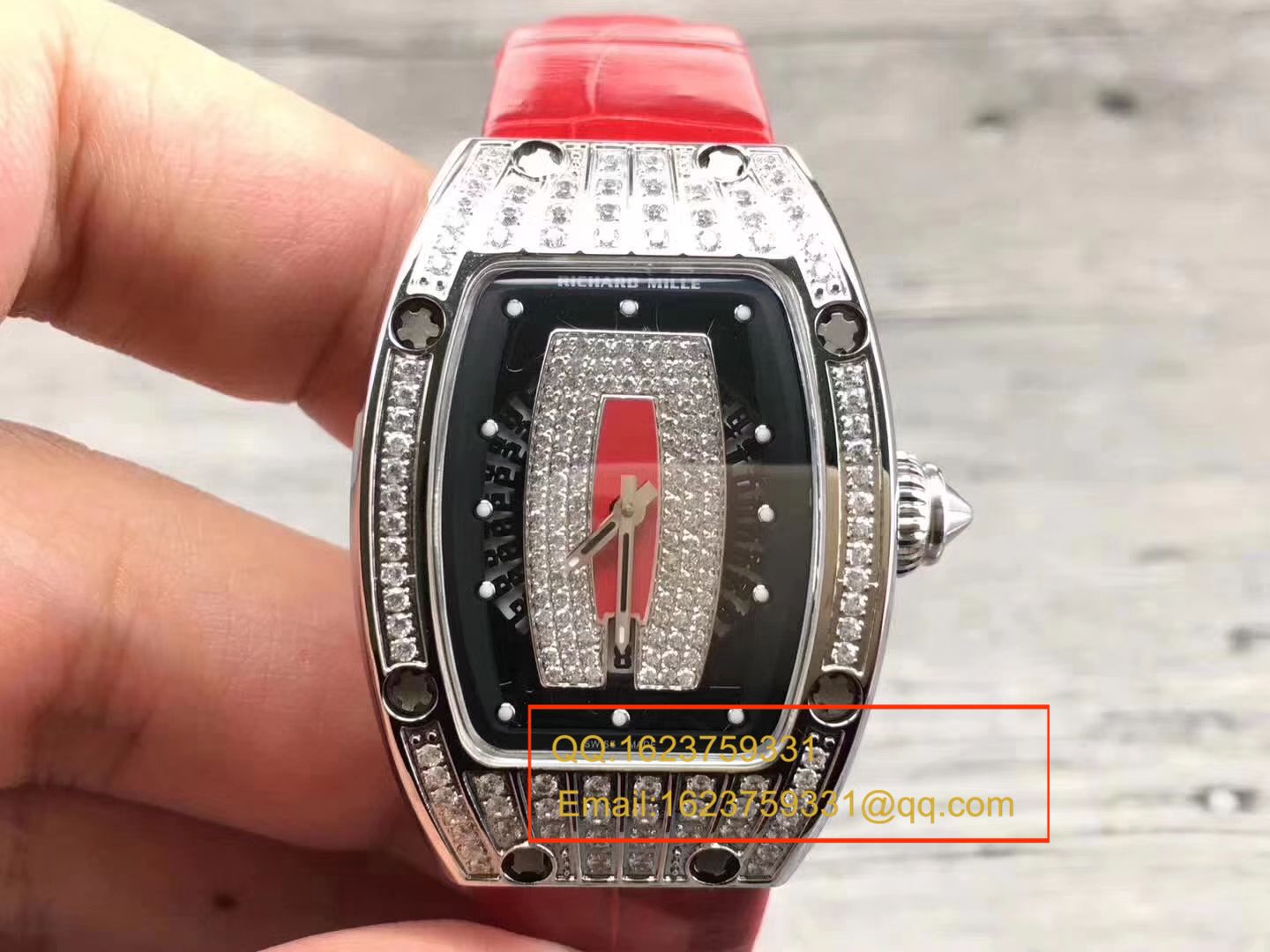  RICHARD MILLE RICHARD MILE 女士系列RM 07 红唇女士机械 wrist watches  / RM 07B