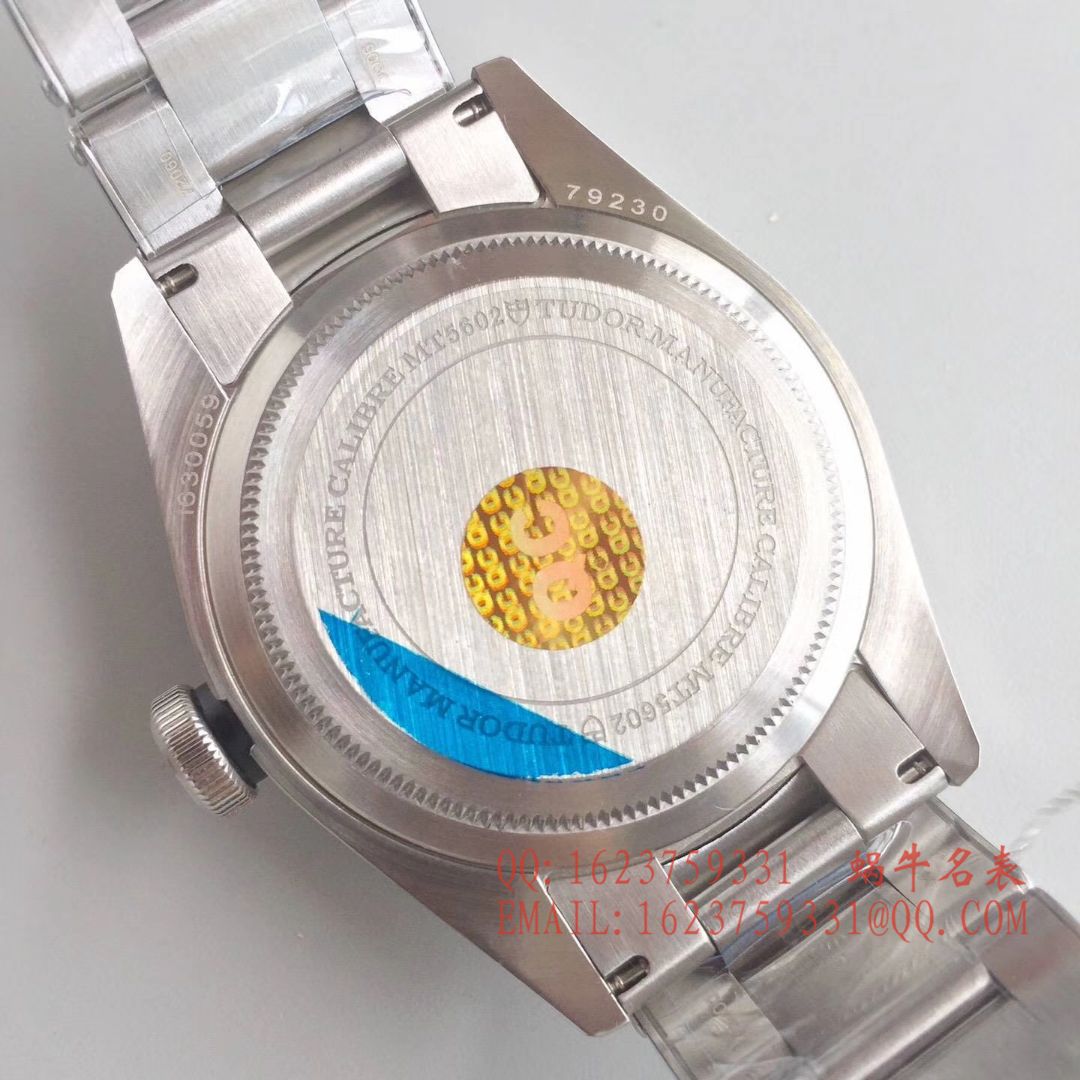 【ZF Factory  Perfect  Replica Copy  Watches 】 Replica  Tudor HERITAGE BLACK BAY系列79220N “ Tudor 小黑花”  wrist watches  / DT016