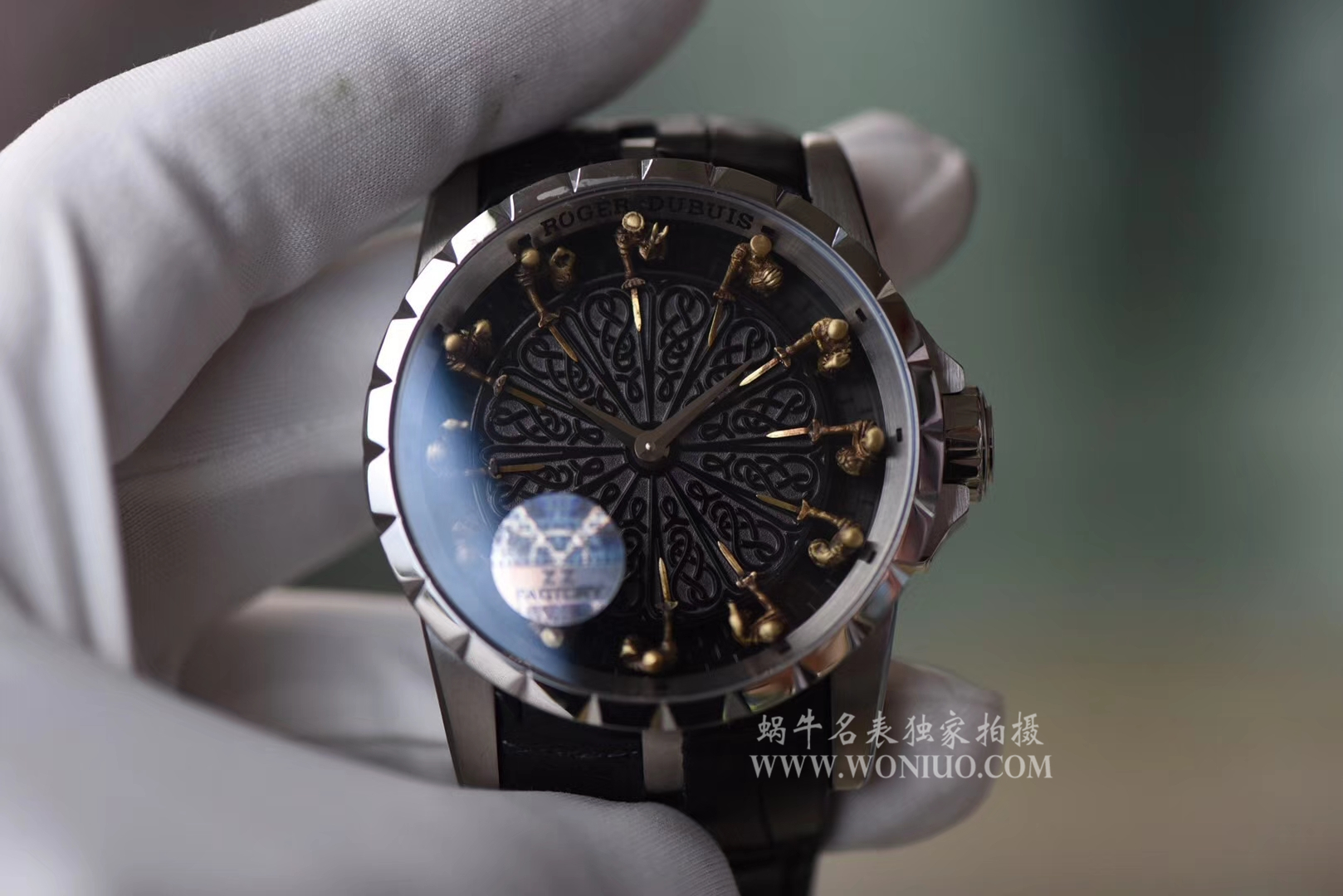 【独家 Video analysis ZZ Perfect  Replica Watches 】罗杰杜彼EXCALIBUR（王者系列）系列12圆桌骑士RDDBEX0495 wrist watches  / LJ005