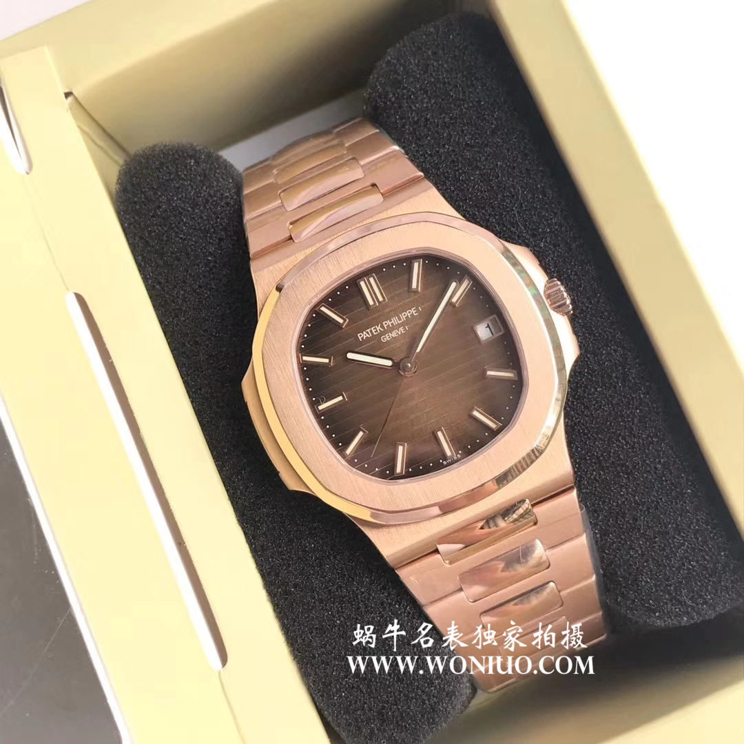 【PF Perfect  High quality  Replica  wrist watches 】 PATEK PHILIPPE 运动系列5711/1R-001 wrist watches ( Nautilus ) / BD223