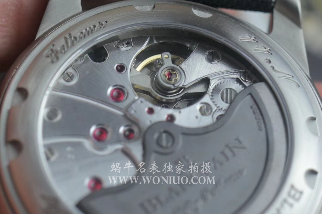 【ZF Perfect  High quality  Replica Watches 】Blancpain  Fifty Fathoms 系列5015-12B40-O52A蓝面背透 wrist watches  / BP038