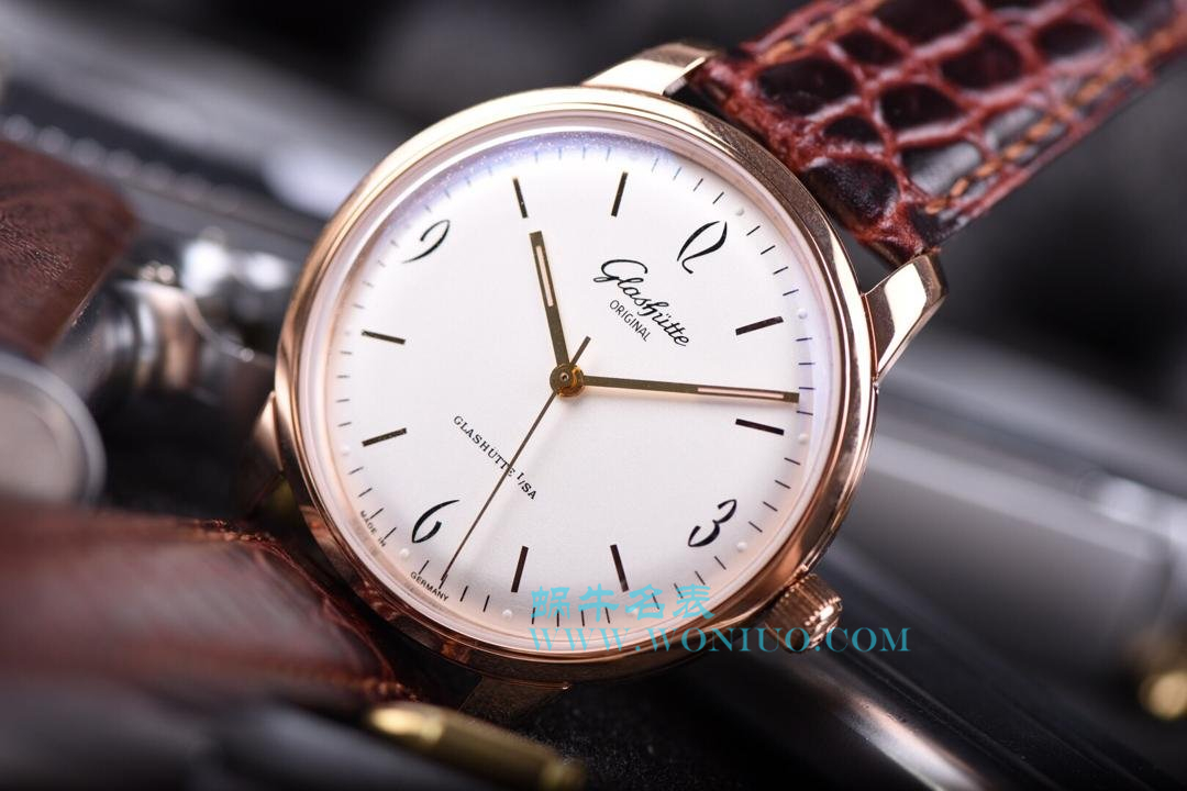 【YL Factory  top  Replica Copy  Watches 】glashuette original原创20世纪复古系列1-39-52-01-01-04 wrist watches  / GLA024