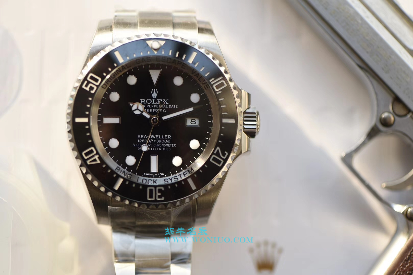 【独家 Video analysis NOOB Factory V7版本 Perfect  High quality  Replica Watches 】 Rolex 海使型系列116660-98210 黑盘 wrist watches (大号 Submariner 王) / R105