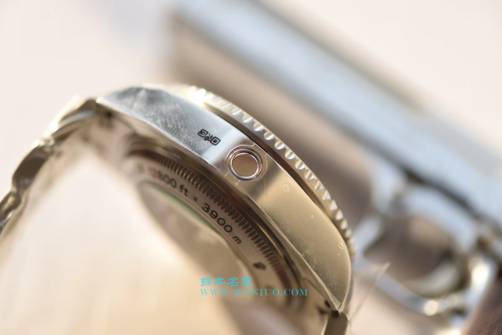 【独家 Video analysis NOOB Factory V7版本 Perfect  High quality  Replica Watches 】 Rolex 海使型系列116660-98210 黑盘 wrist watches (大号 Submariner 王) / R105