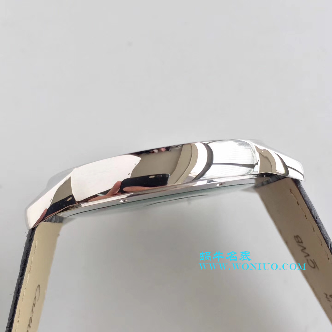 【ZF High quality  Replica 1:1 Watches 】 Cartier  RONDE DE  Cartier 伦敦SOLO系列W6701010 wrist watches  / K068