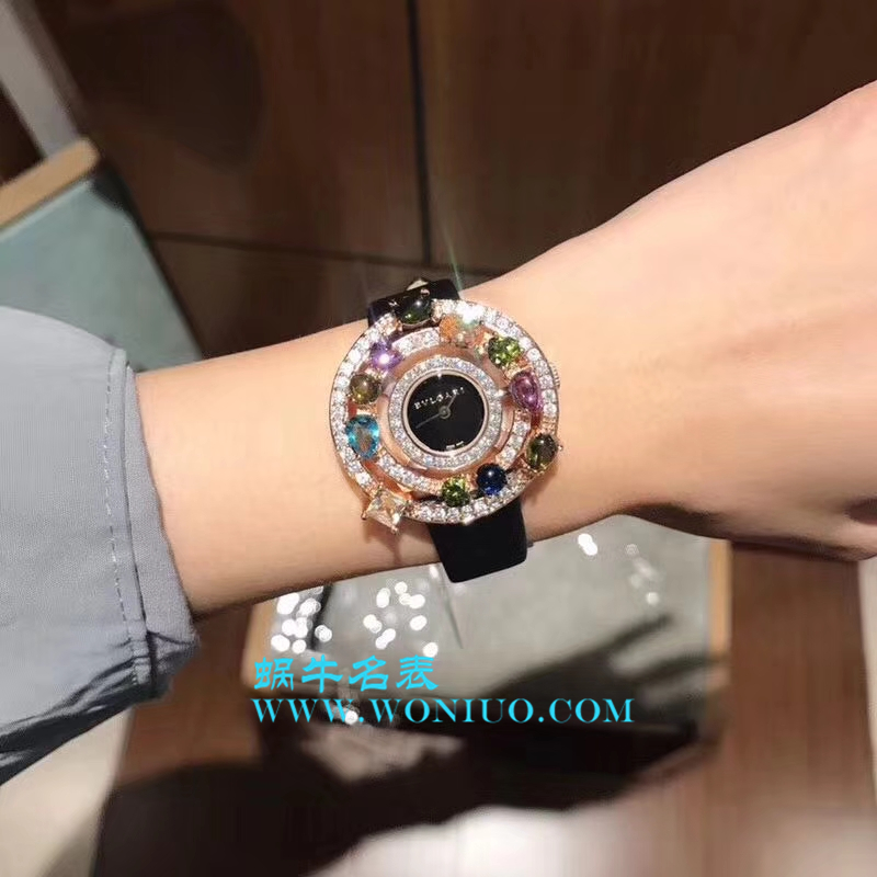  BVLGARI astrale珠宝系列 wrist watches 闪亮登场 限量发售 按订货顺序出货 黄金镶嵌彩色宝石 / BG011