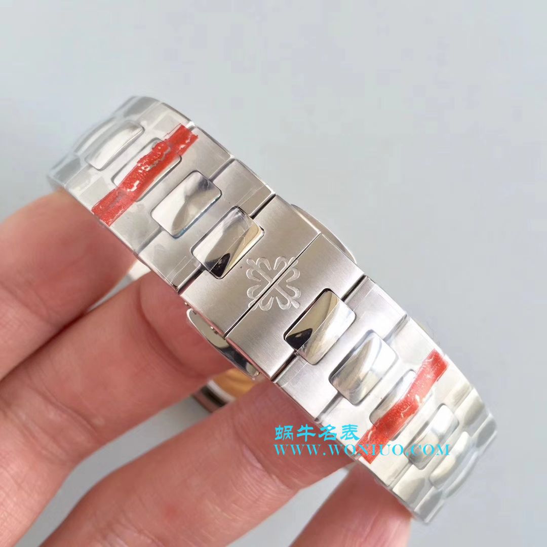 【PF Perfect  High quality  Replica Watches 】 PATEK PHILIPPE 运动系列7018/1A-001、7018/1A-010、7018/1A-011( Nautilus 女表) / BD163