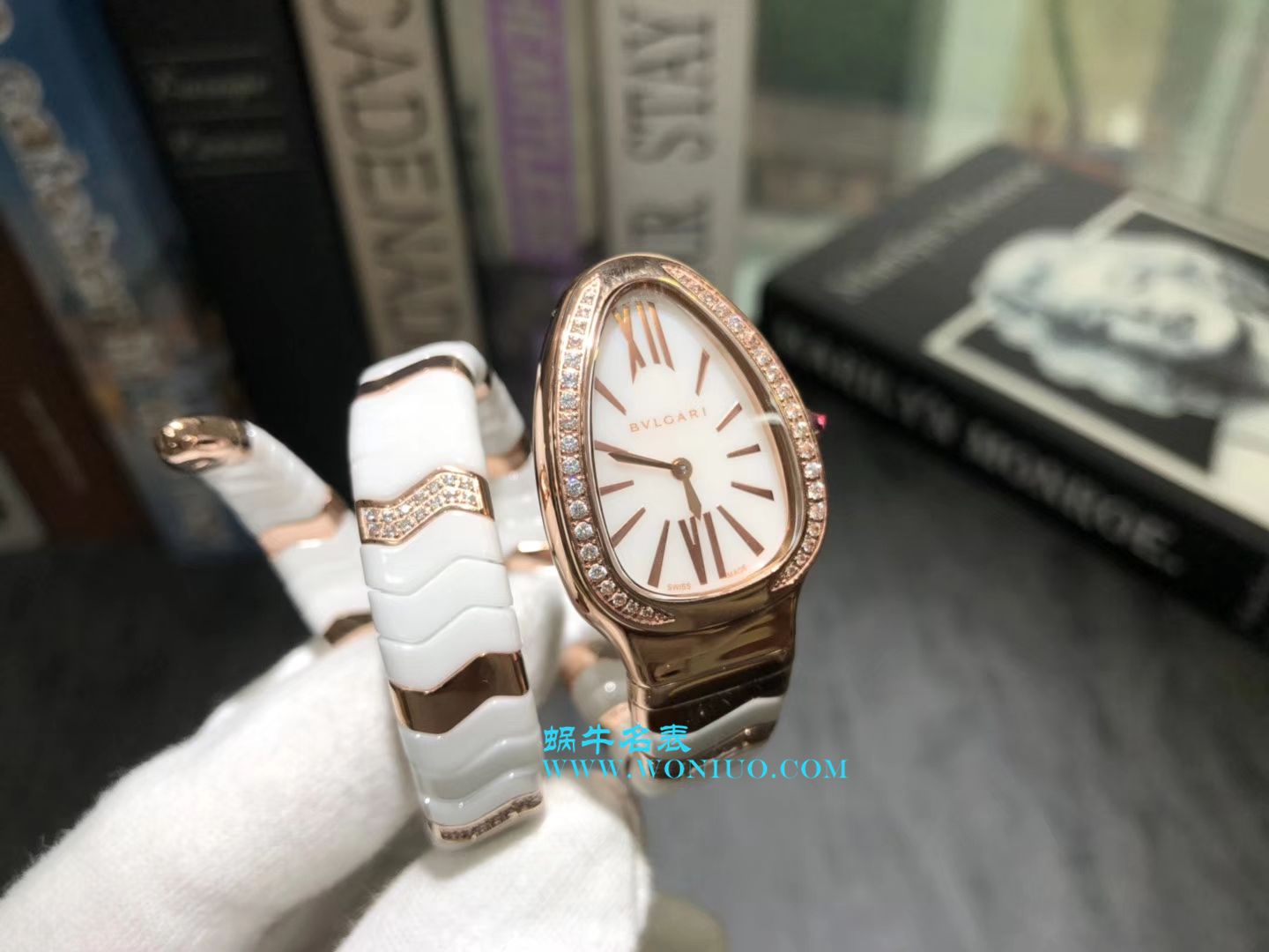  BVLGARI Serpenti Spiga系列 wrist watches 集女性制表工艺之大成蛇形 wrist watches  / BG005