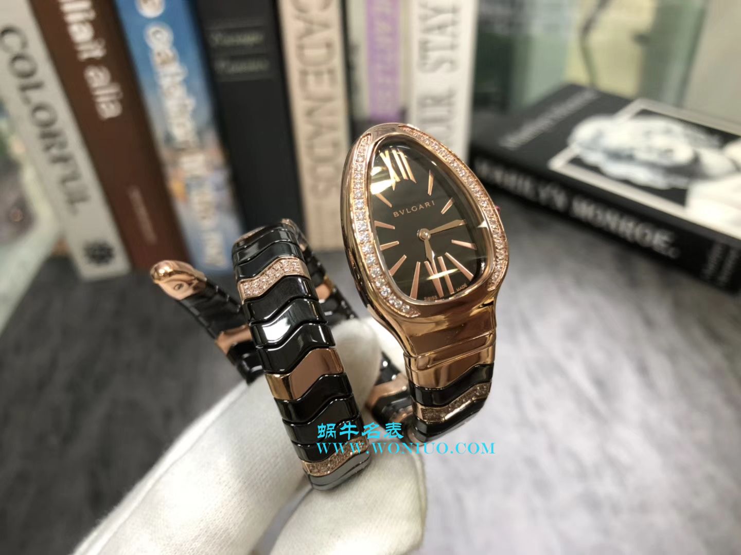  BVLGARI Serpenti Spiga系列 wrist watches 集女性制表工艺之大成蛇形 wrist watches  / BG005