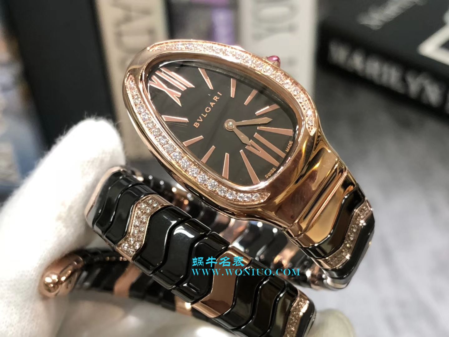  BVLGARI Serpenti Spiga系列 wrist watches 集女性制表工艺之大成蛇形 wrist watches  / BG005