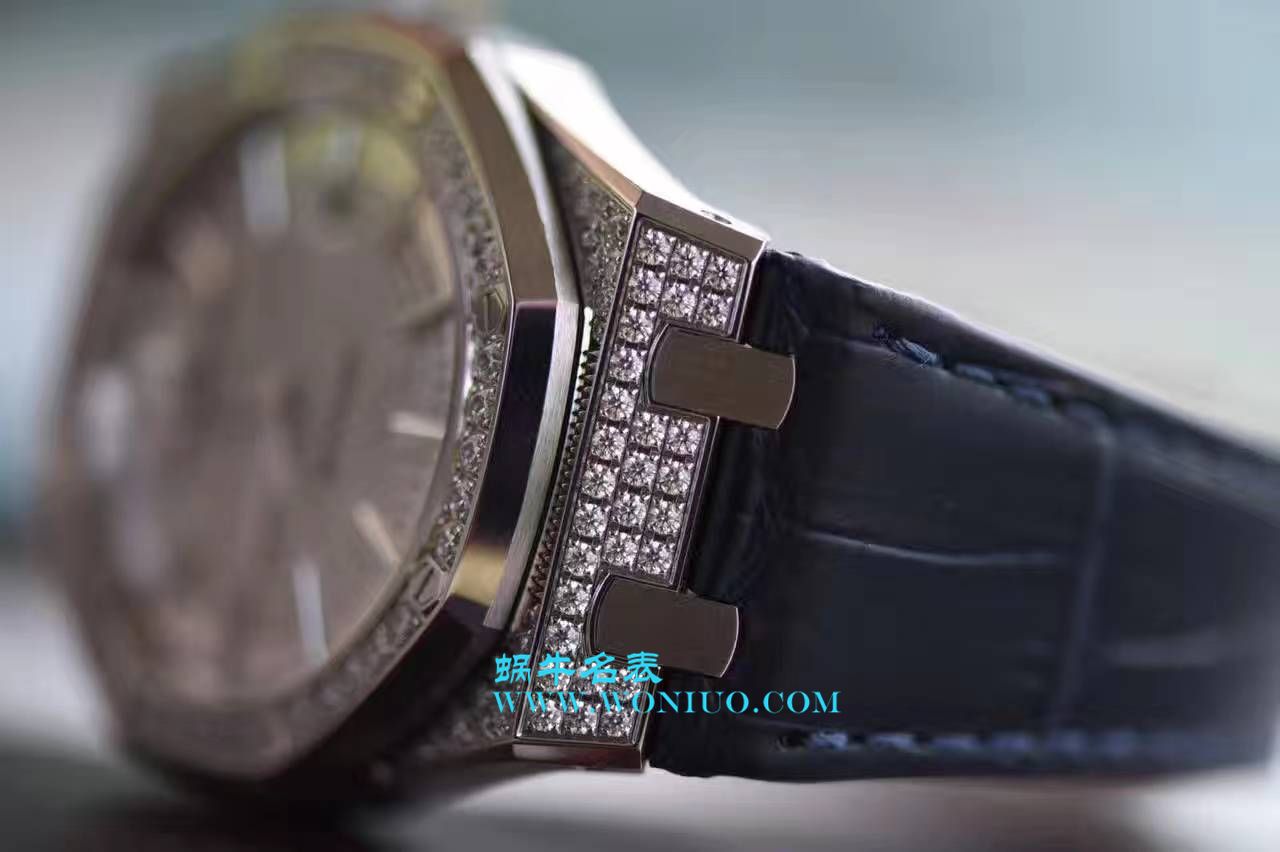 【 Video analysis JF Factory 1:1 top  Replica Copy  Watches 】Audemars Piguet 满天星皇家橡树系列15452BC.ZZ.D019CR.01，15402OR.ZZ.D003CR.01男女通用满钻 wrist watches  / AP108