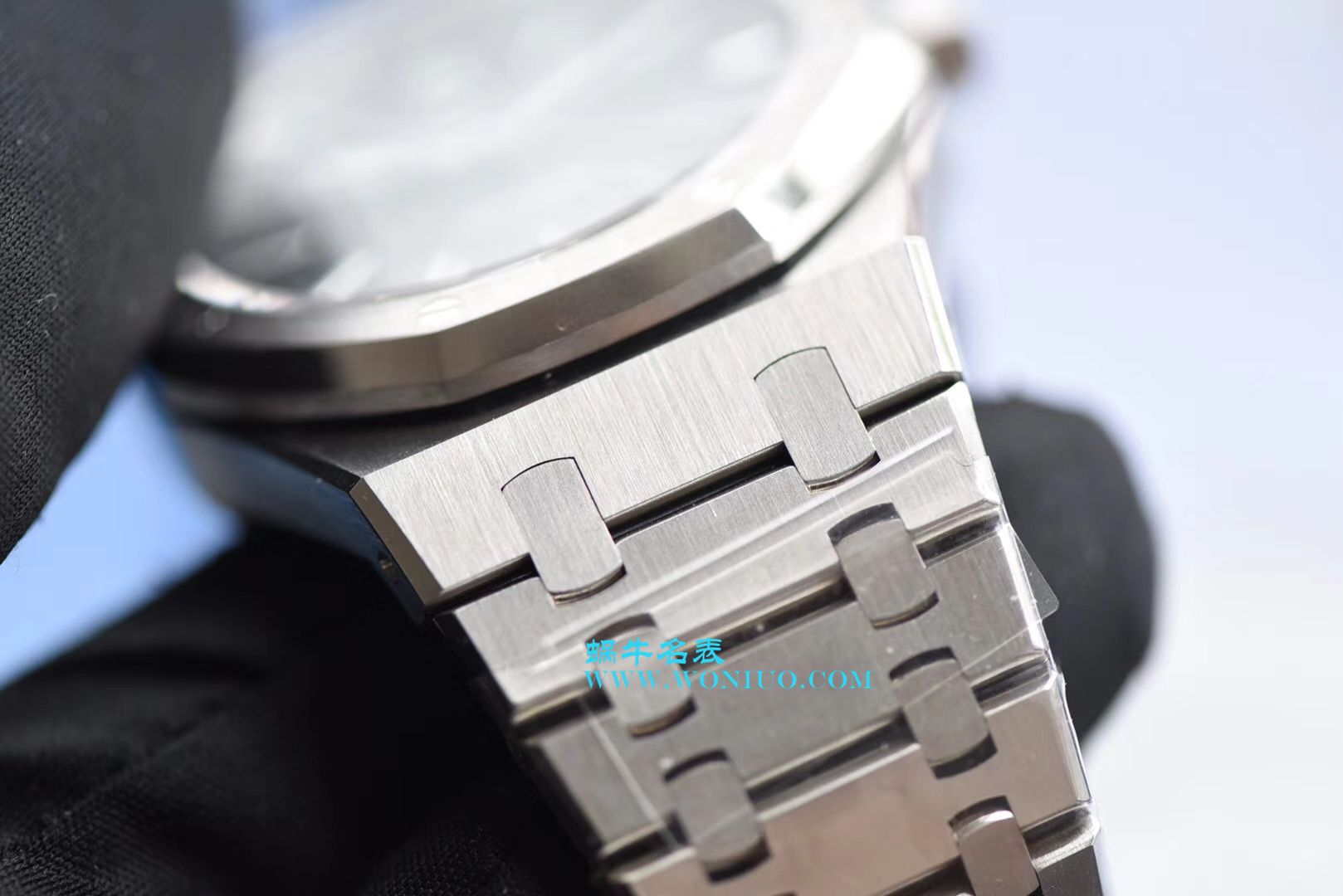 【视频测评JF Factory 1:1 Replica Watches 】Audemars Piguet 皇家橡树系列15400ST.OO.1220ST.03《黑盘》 wrist watches   / AP023