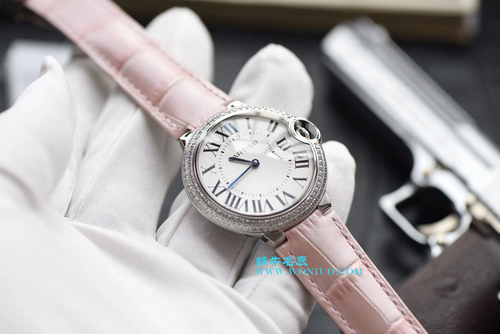 【HBBV6 Perfect  High quality  Replica Watches 】 Cartier  蓝气球系列WE900651女装36毫米石英 wrist watches  / K150