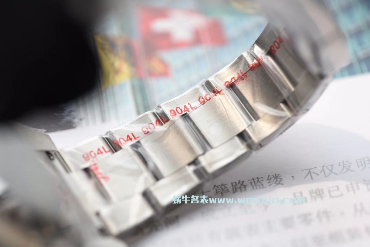 【NOOB Factory V9版本904L不锈钢版本】 Rolex  Submariner 型 Replica Copy 116610LV-97200 绿盘 wrist watches ( Submariner )、116610LN-97200 《 Submariner 》 / RCB199