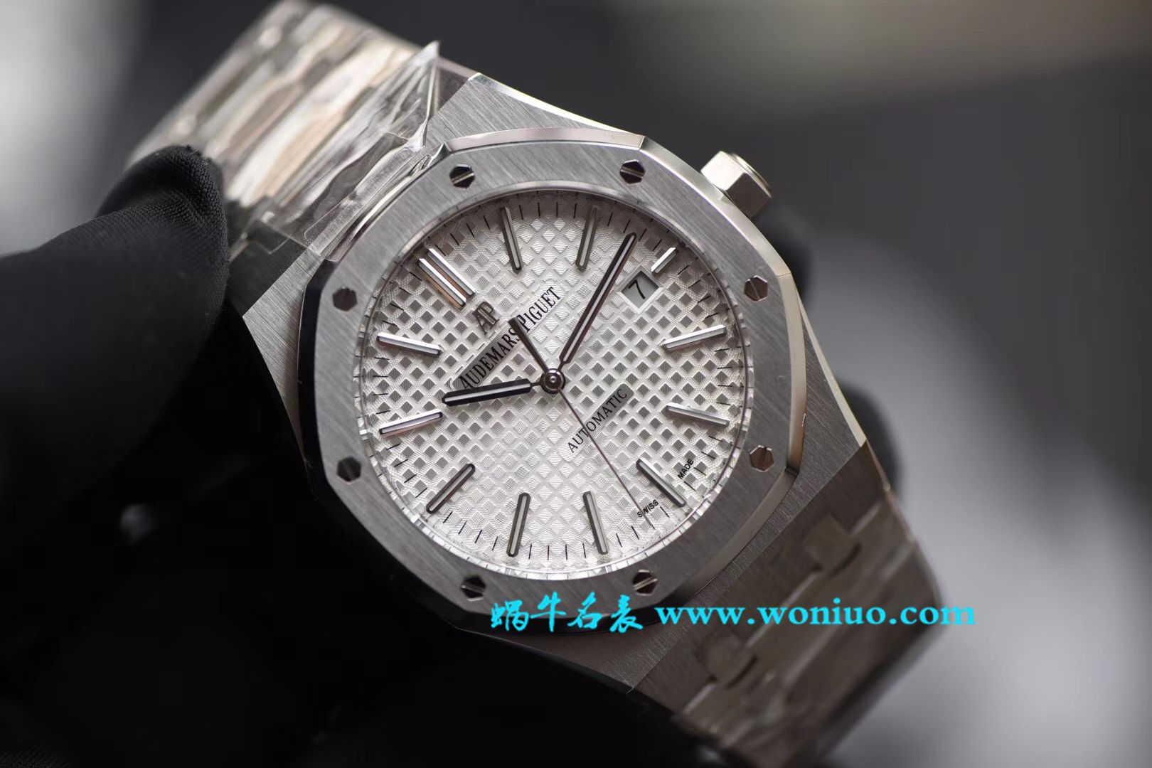 【视频解说】JF Factory  Perfect  Knockoff  Watches 之Audemars Piguet 皇家橡树系列15400ST.OO.1220ST.02男表 / APBF022B