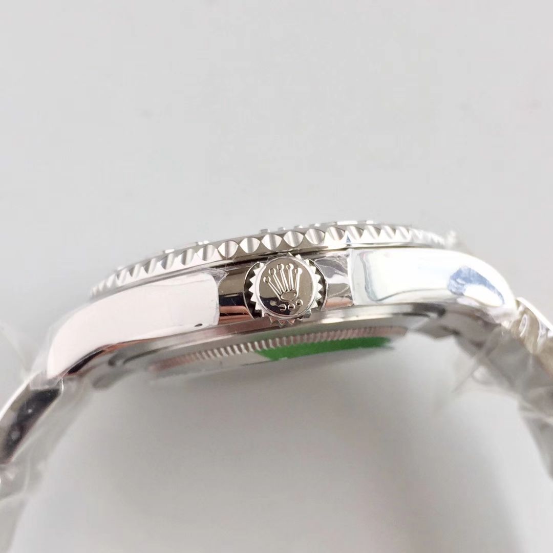 【AR Perfect  High quality  Replica Watches 】 Rolex  Yacht-Master 系列268622 wrist watches 中性37毫米男女 / R205