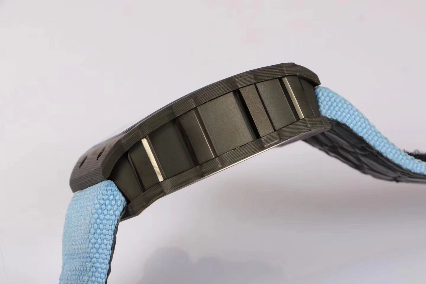 【RICHARD MILLE】 Replica Copy RM53-01 这款 wrist watches 充满动感与活力 / RM53-01