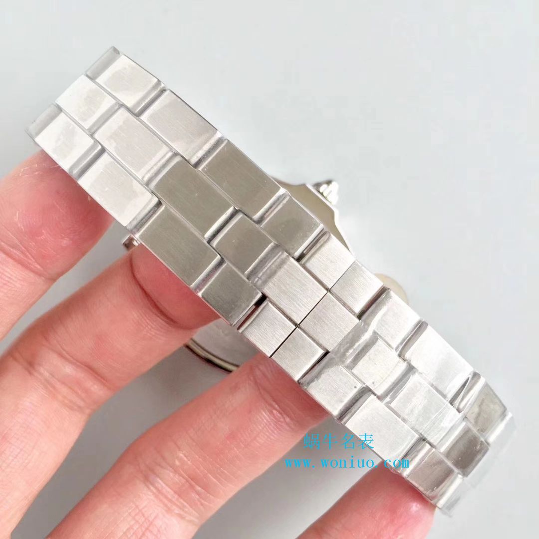 CG新品 Cartier  跑车系列之 Replica W6206017 wrist watches  / K158