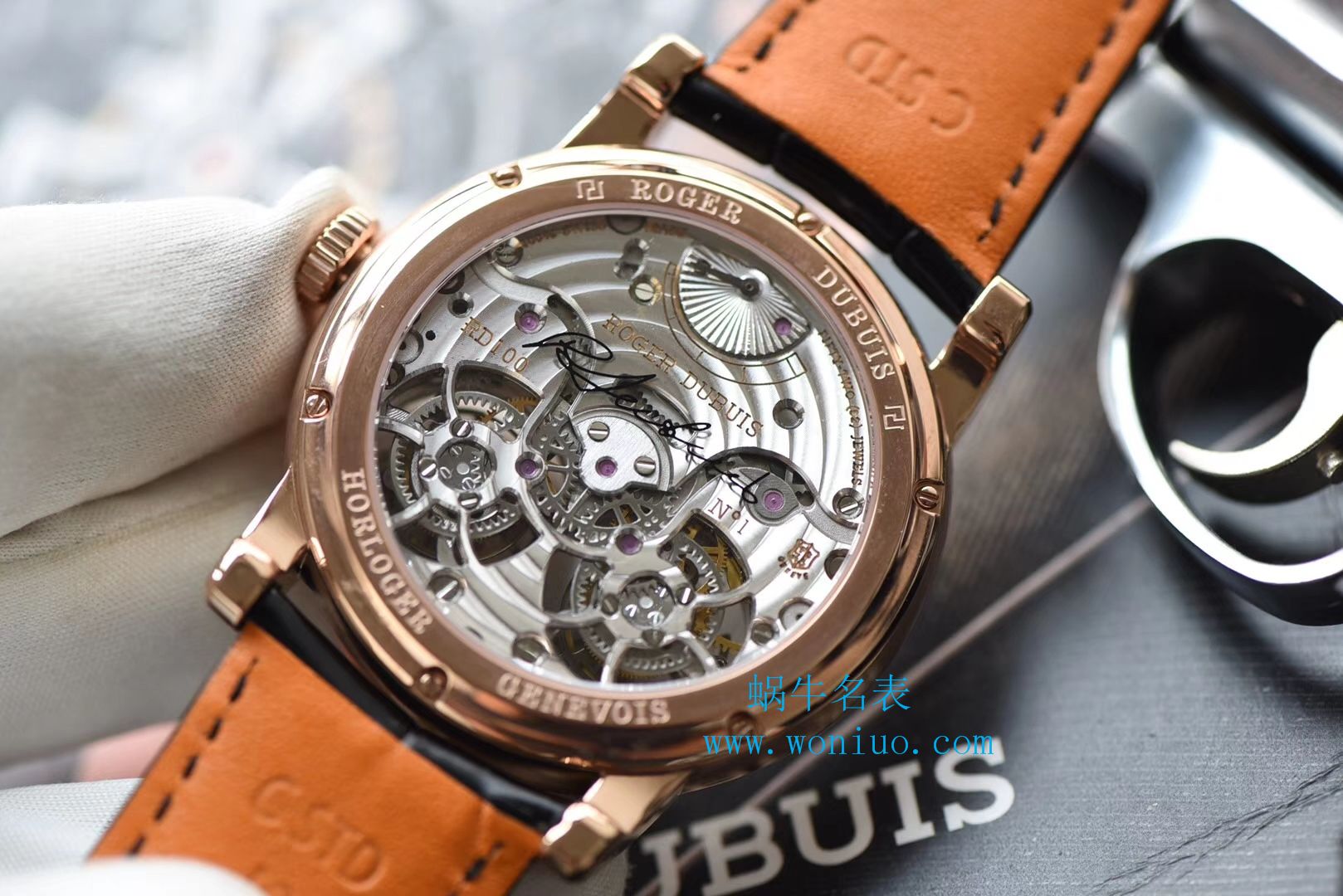 罗杰杜彼致敬系列真双 Tourbillon  行业唯一一款搭载双飞轮的 top  Replica Copy  wrist watches  / LJ022