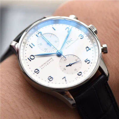 【YLV7版本 Perfect  High quality  Replica Watches 】 IWC 葡萄牙计时系列IW371446 wrist watches （葡计烧钢蓝针）