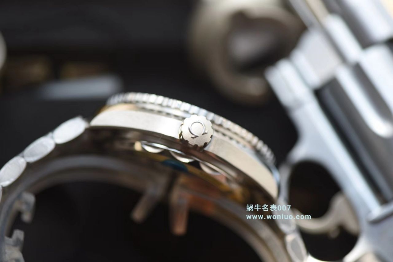 【SSS超级 Replica 】OMEGA海洋宇宙600米系列232.32.44.22.01.001 wrist watches  / M325