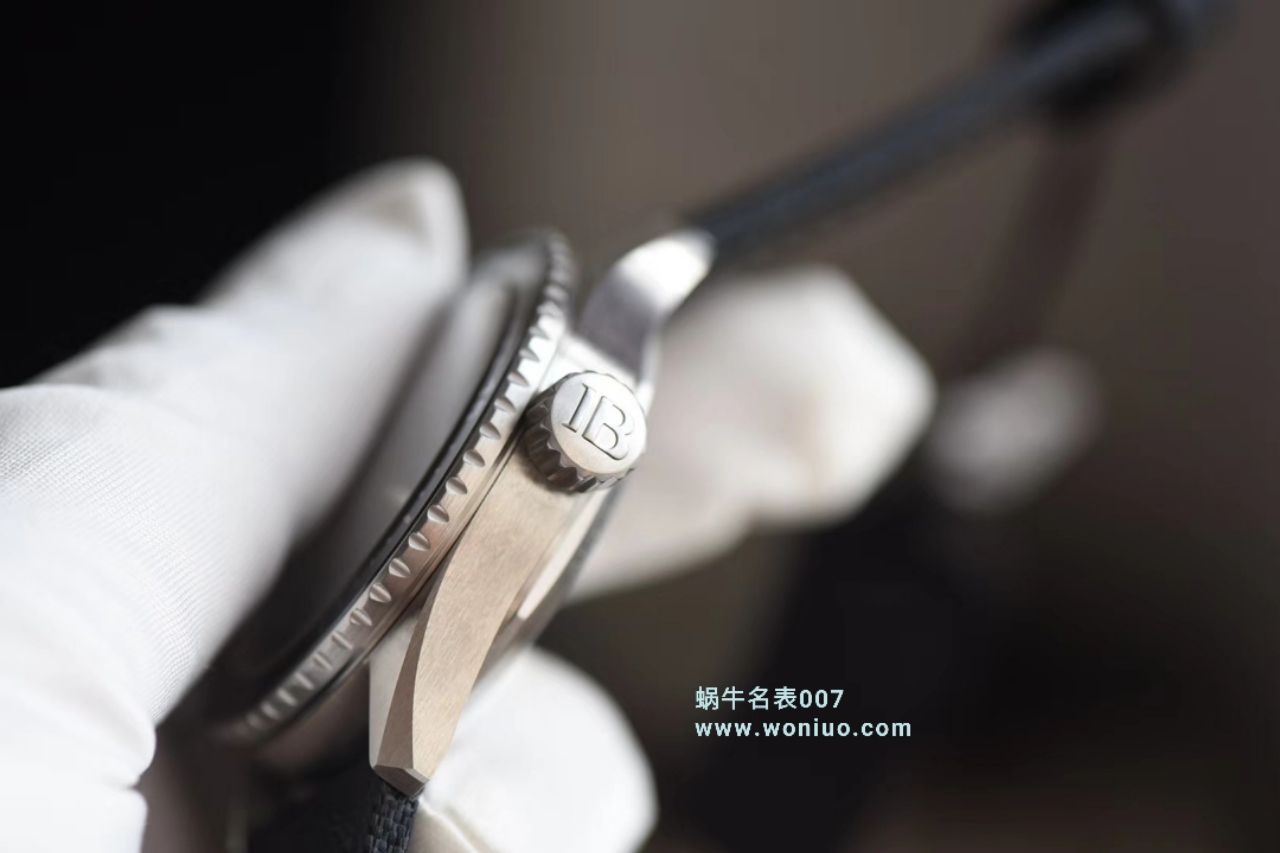 【ZF Perfect  High quality  Replica Watches 】Blancpain  Fifty Fathoms 深潜器Bathyscaphe年历 wrist watches 5071-1110-B52A wrist watches  / BP041