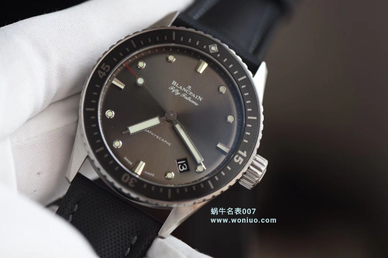 【ZF Perfect  High quality  Replica Watches 】Blancpain  Fifty Fathoms 深潜器Bathyscaphe年历 wrist watches 5071-1110-B52A wrist watches  / BP041