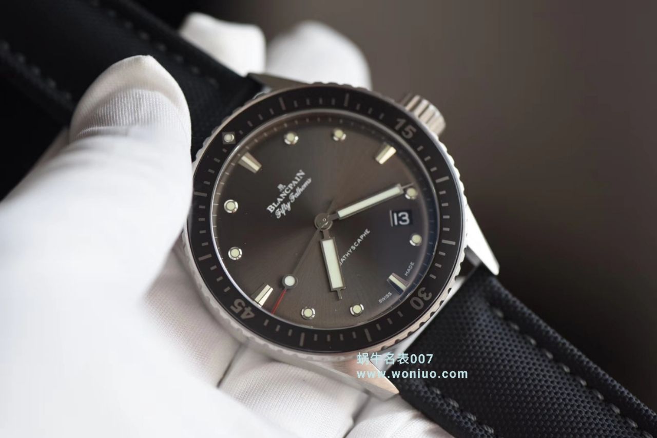 【ZF Perfect  High quality  Replica Watches 】Blancpain  Fifty Fathoms 深潜器Bathyscaphe年历 wrist watches 5071-1110-B52A wrist watches  / BP041