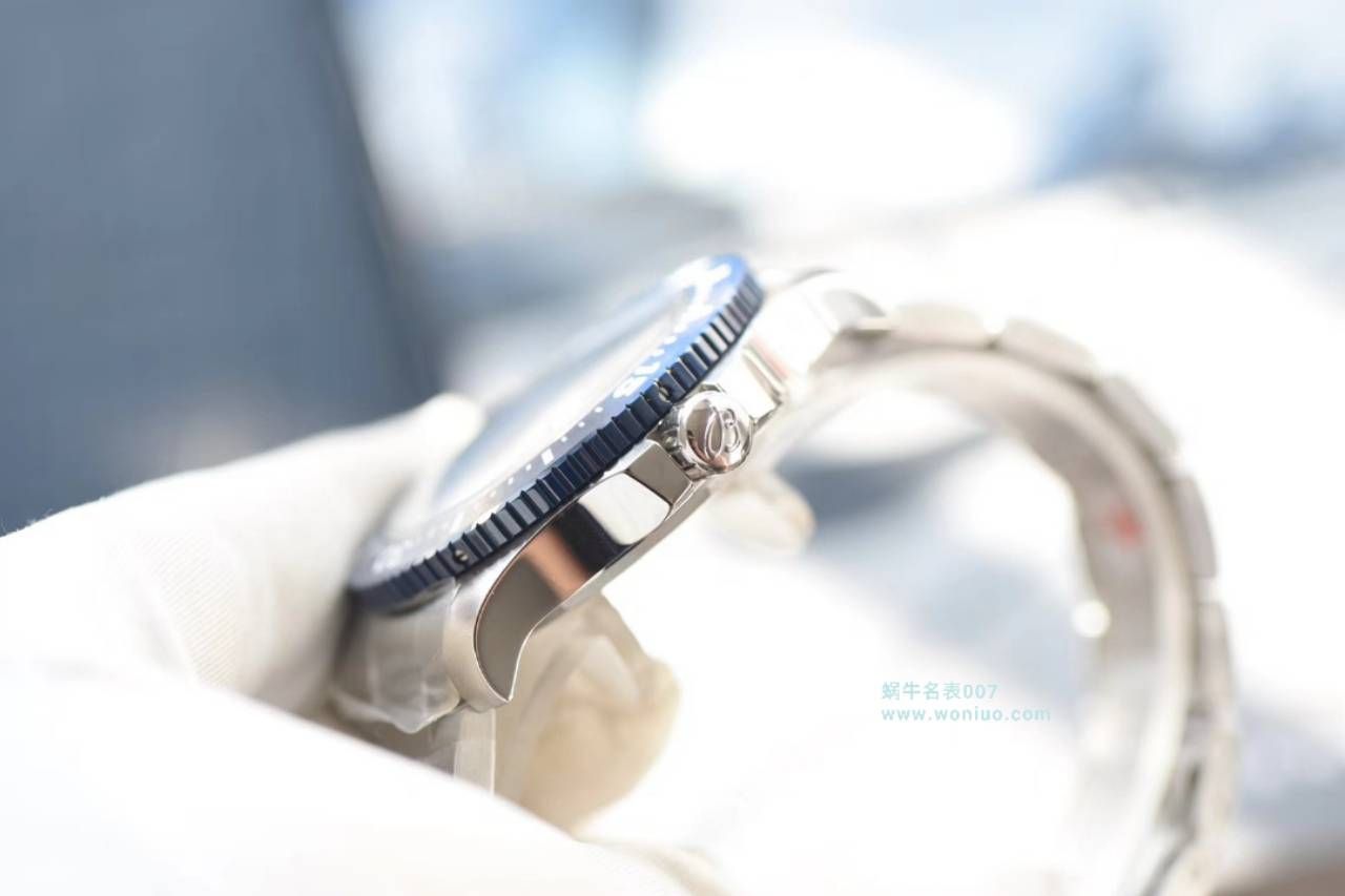 【原单正品、专柜验货】 Breitling 超级海洋系列Y1739316|C959|162A wrist watches 、Y1739310|BF45|227S|A20SS.1 wrist watches 、M17393AN|BE92|227S|M20SS.1 wrist watches  / BL086