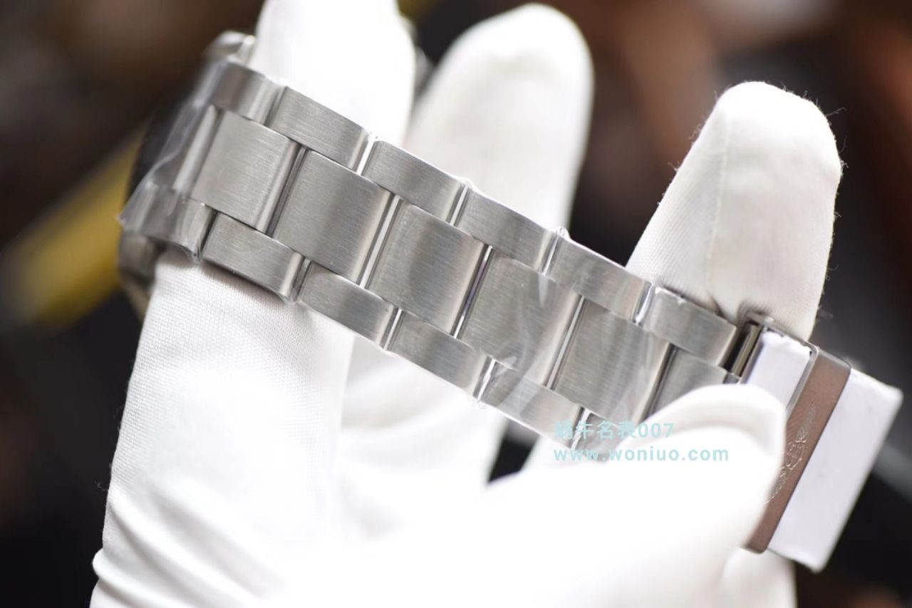 【原单正品、专柜验货】 Breitling 超级海洋系列Y1739316|C959|162A wrist watches 、Y1739310|BF45|227S|A20SS.1 wrist watches 、M17393AN|BE92|227S|M20SS.1 wrist watches  / BL086