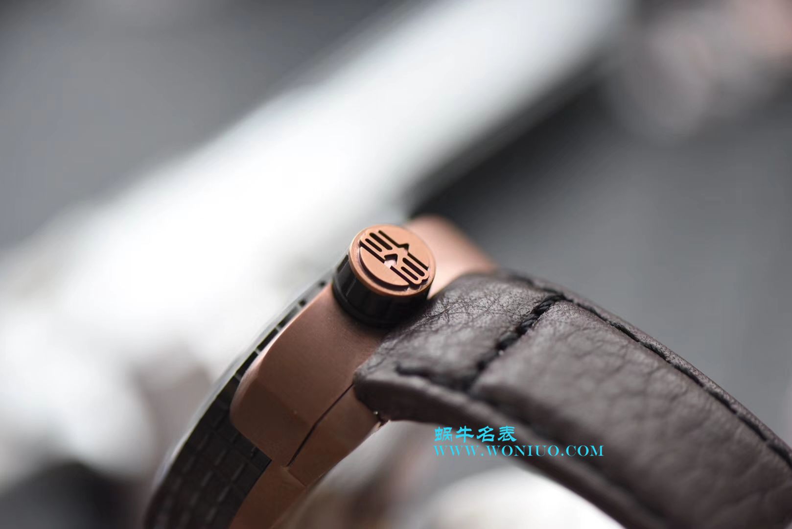BB FACTORY 巧思之作【一表两用 奇思妙构】BBF出品BOMBERG BOLD系列 wrist watches 劲酷登场， / BB002