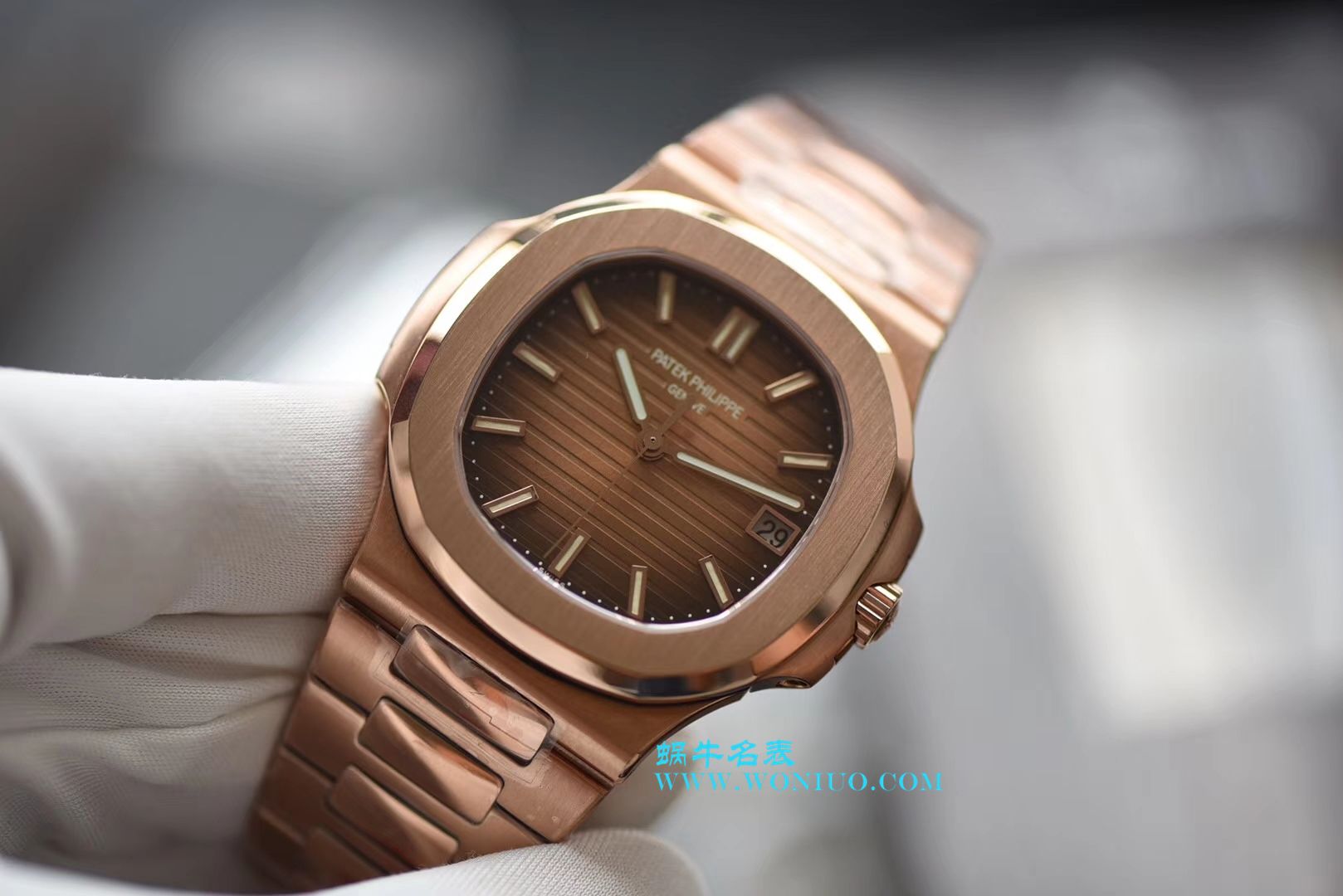 【PF Perfect  High quality  Replica  wrist watches 】 PATEK PHILIPPE 运动系列5711/1R-001 wrist watches ( Nautilus ) / BD223
